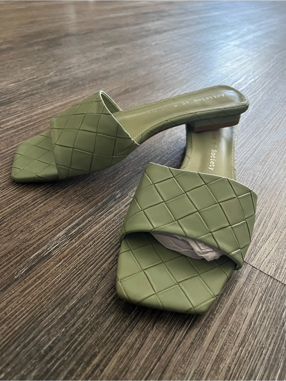 Articles of Society Parma Sage Green Woven Sandals Size 10